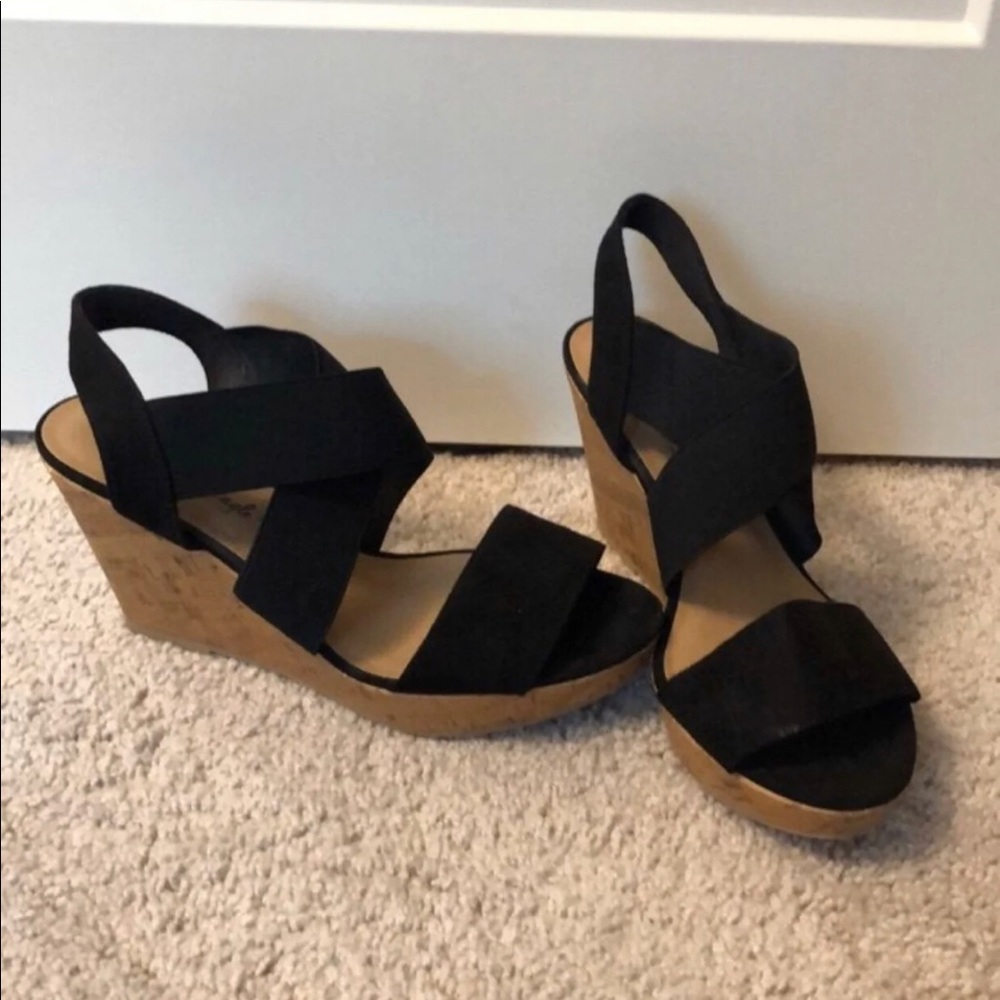American Eagle Wedge Sandals